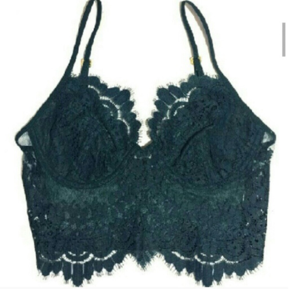 She’s a Knockout Bra